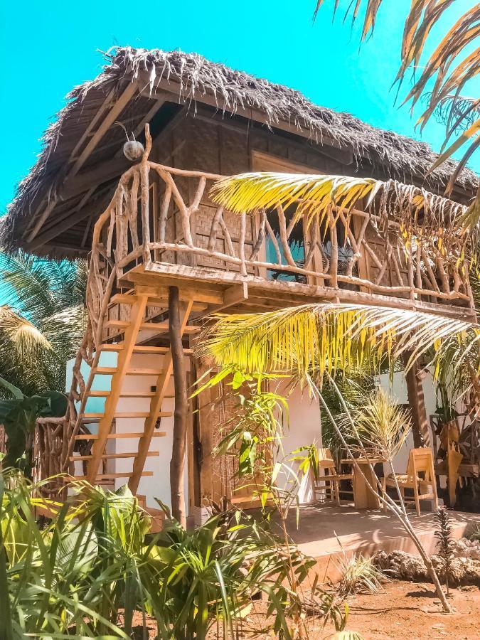 Mandala Tribe Treehouses Siquijor Exterior photo