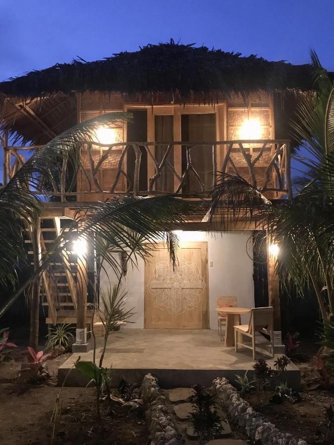 Mandala Tribe Treehouses Siquijor Exterior photo