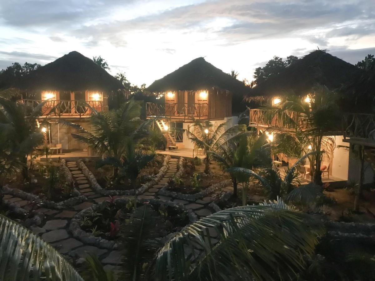 Mandala Tribe Treehouses Siquijor Exterior photo